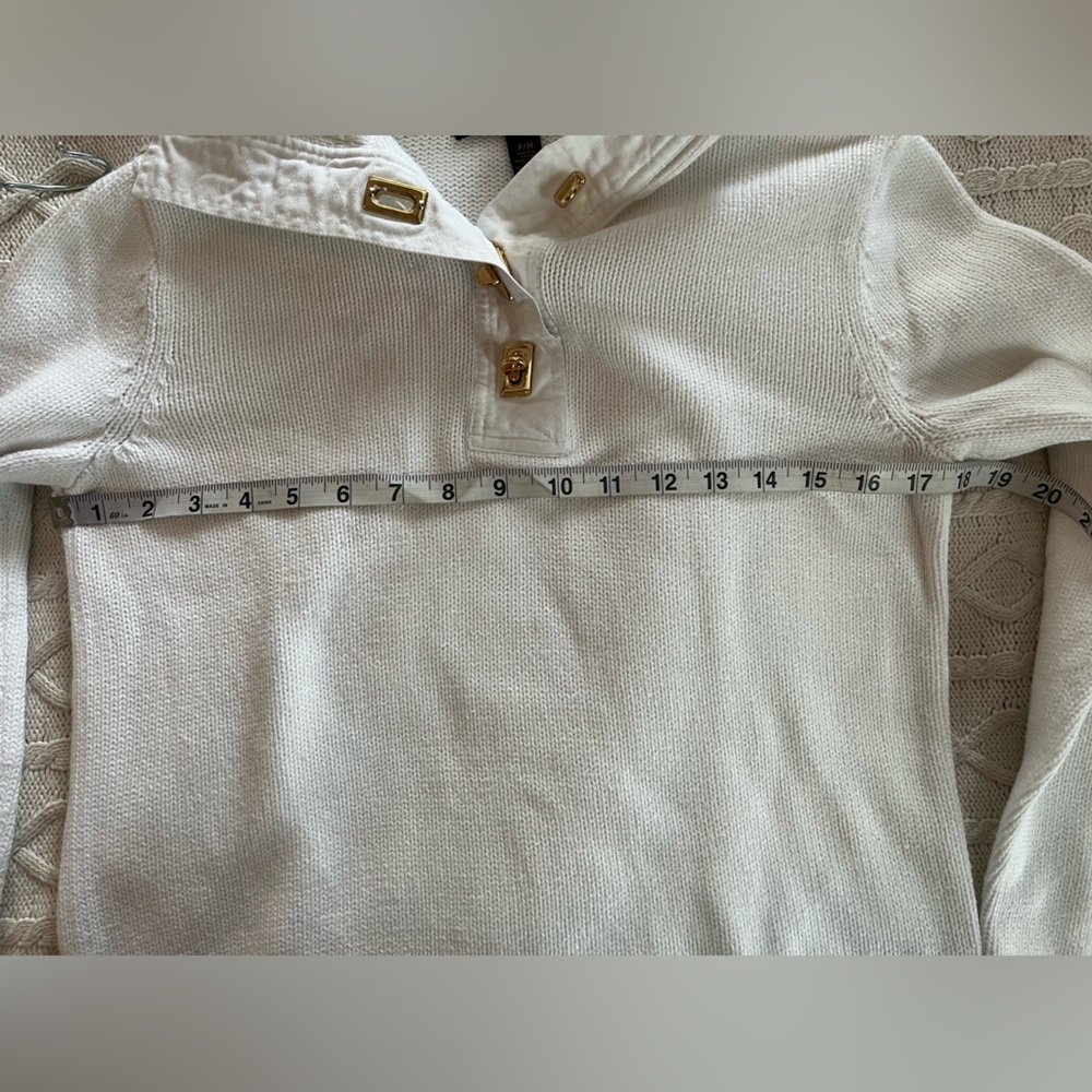 Lauren Ralph Lauren Rich White Sweater with Gold Turn Key Buttons Size Medium - Picture 9 of 12